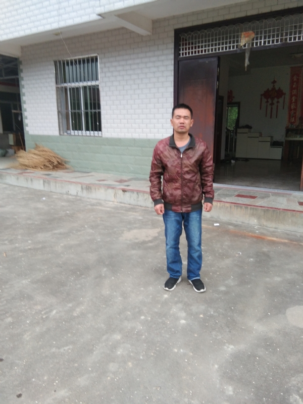 阿泉的第一张照片--泉州相亲服务中心