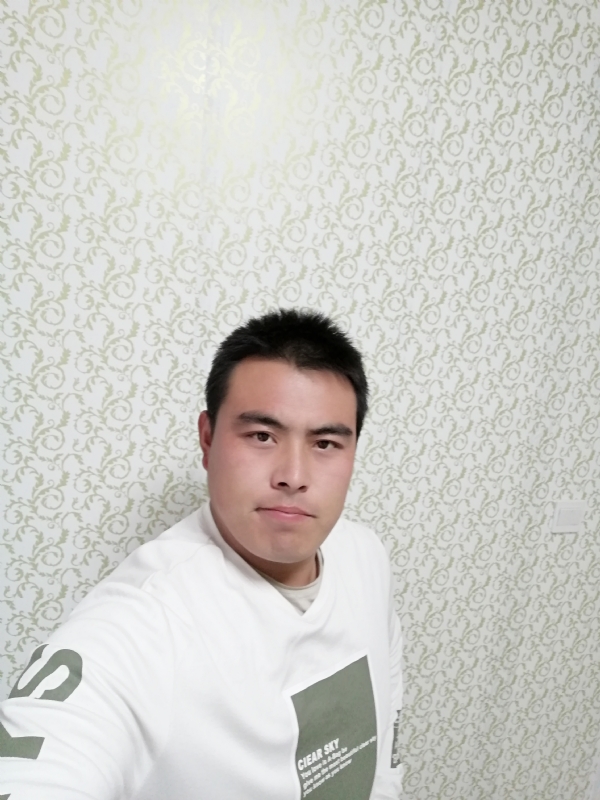 看草莓在跳舞的第一张照片--泉州相亲服务中心