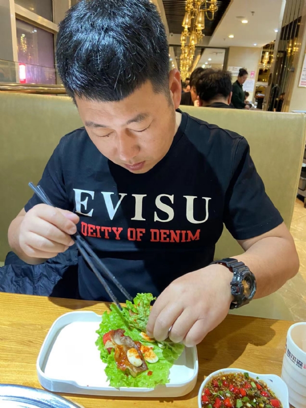 砒霜的第一张照片--泉州相亲服务中心