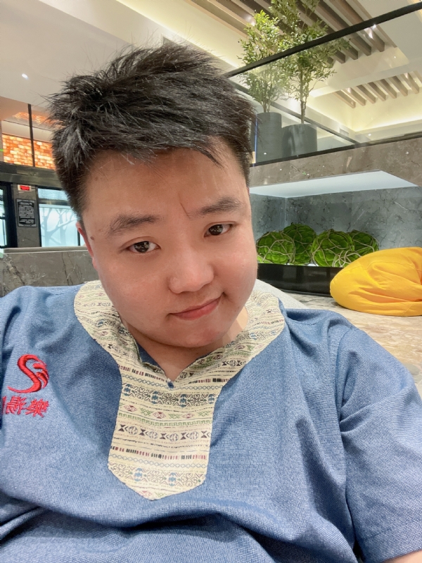 小恶魔的第二张照片--泉州相亲服务中心