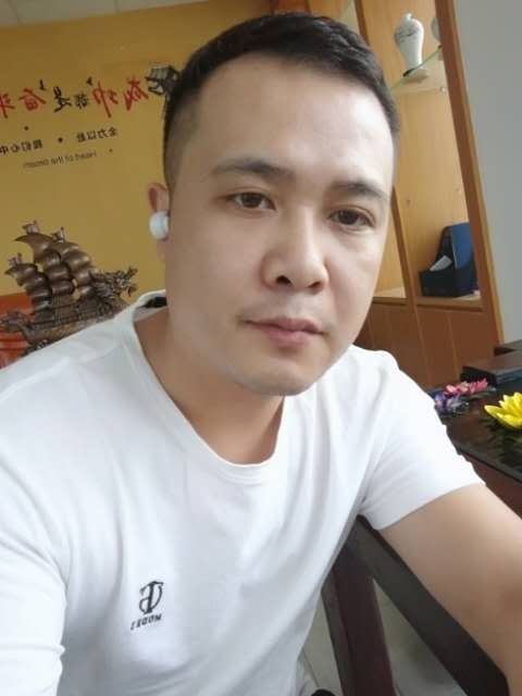 礼哥的第二张照片--泉州相亲服务中心