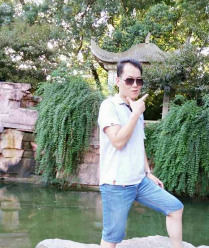 随缘的第一张照片--泉州相亲服务中心