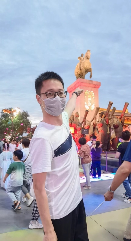 一休哥的第二张照片--泉州相亲服务中心