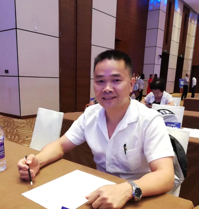 温馨港湾只差一个你的第一张照片--泉州相亲服务中心