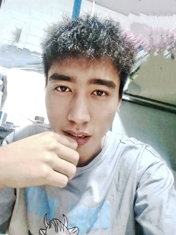未来可期的第一张照片--泉州相亲服务中心
