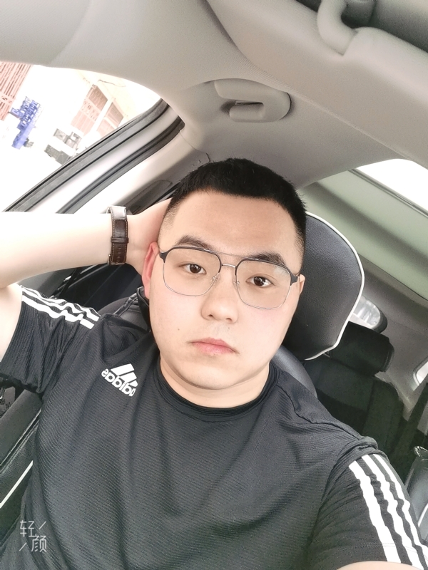 海阔天空的第一张照片--泉州相亲服务中心