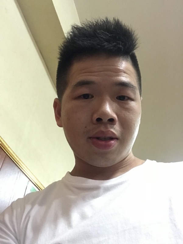 爱请简单点的第一张照片--泉州相亲服务中心
