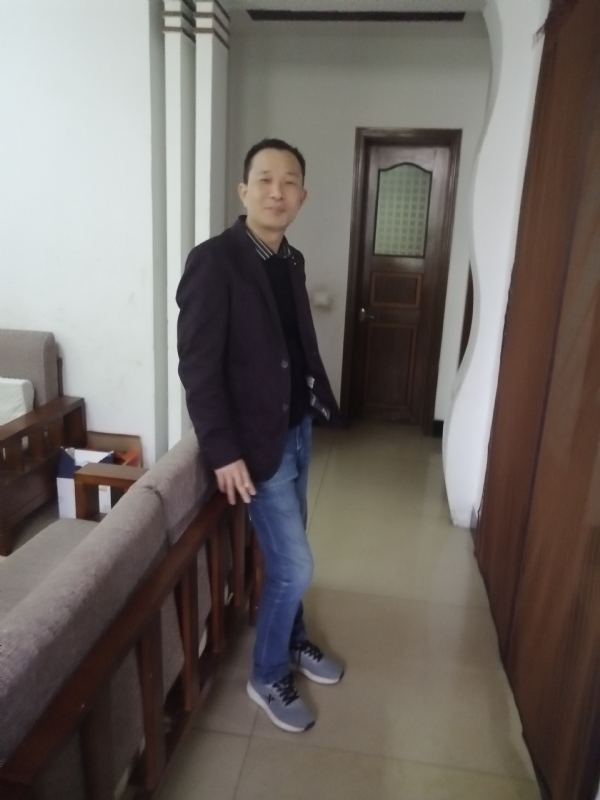 相亲相爱的第二张照片--泉州相亲服务中心