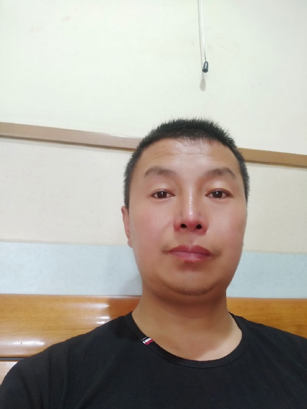 快乐的小鱼儿的第一张照片--泉州相亲服务中心