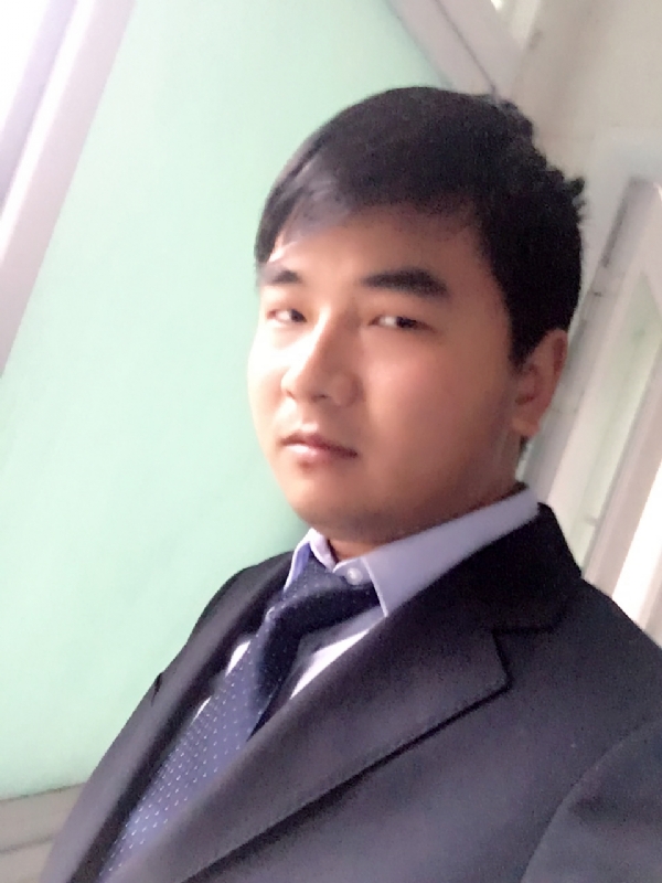 殷勤的王子的第二张照片--泉州相亲服务中心