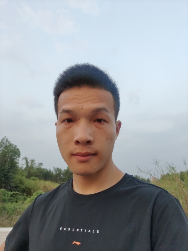 大龙的第一张照片--泉州相亲服务中心