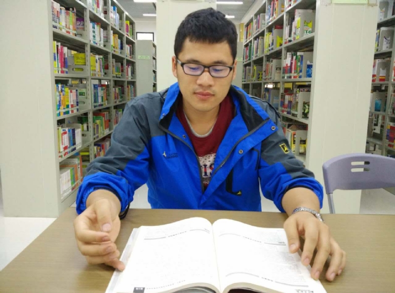 鲮的第四张照片--泉州相亲服务中心