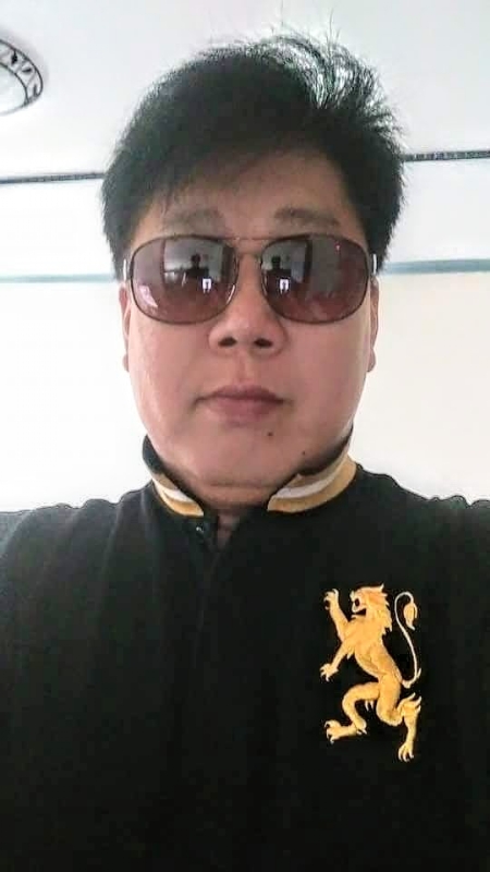 含笑半步癲的第一张照片--泉州相亲服务中心