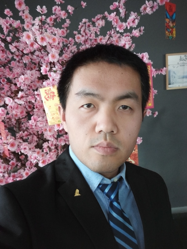 我就是个翻译的第二张照片--泉州相亲服务中心