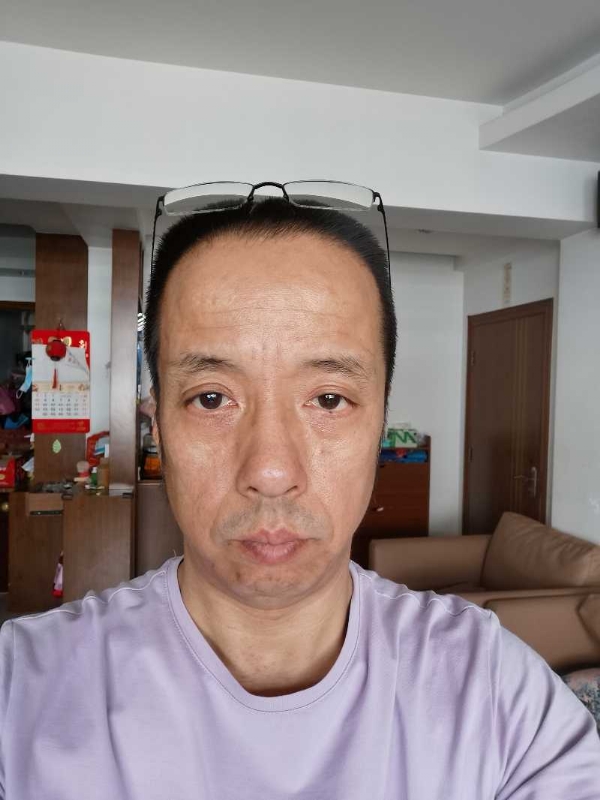 萨博的第一张照片--泉州相亲服务中心