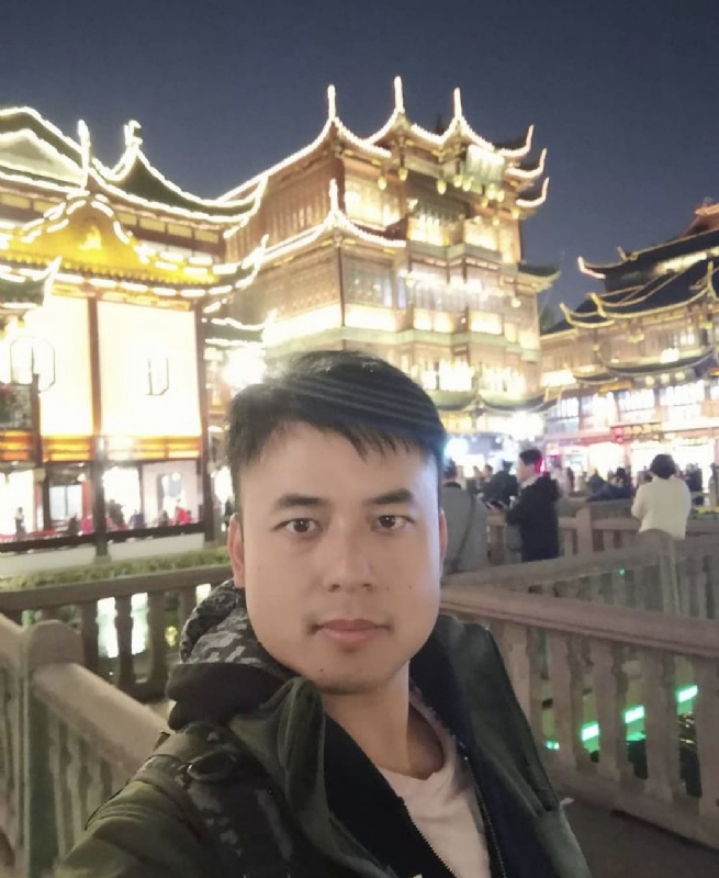 何先生he的第一张照片--泉州相亲服务中心
