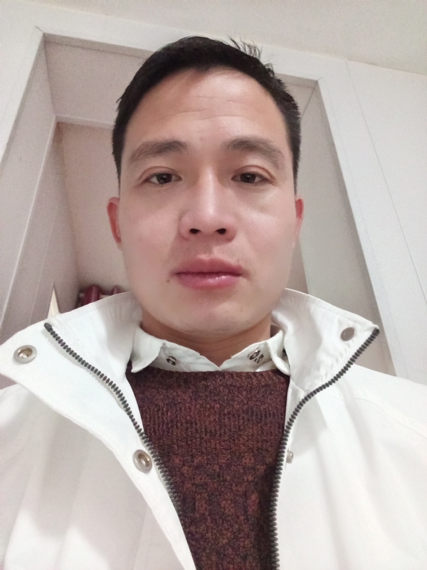 忧伤还是快乐的第一张照片--泉州相亲服务中心