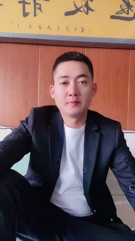 李泽胜的第一张照片--泉州相亲服务中心