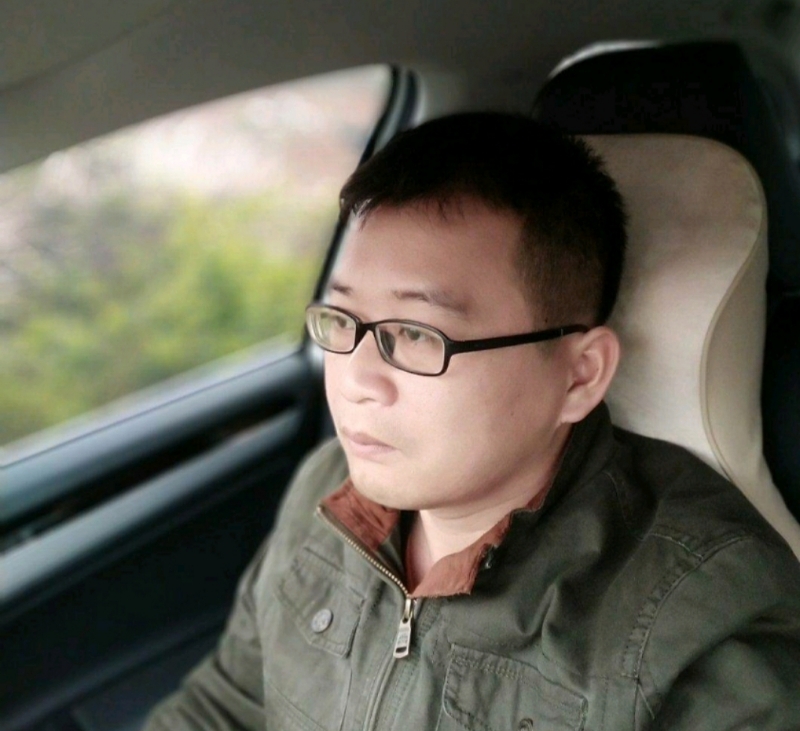 海风吹动你的心的第一张照片--泉州相亲服务中心
