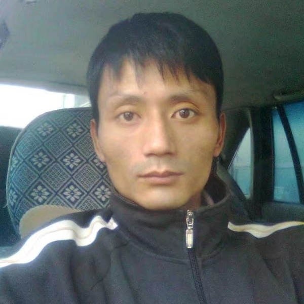 易心的第一张照片--泉州相亲服务中心