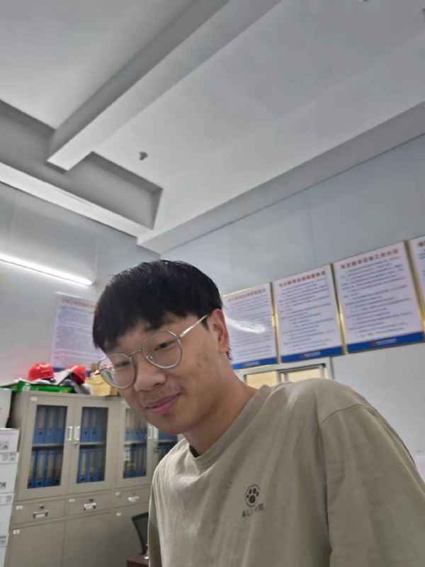 牛子弟的第一张照片--泉州相亲服务中心