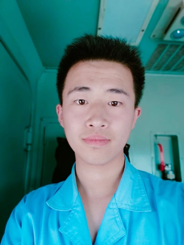 生而为人的第二张照片--泉州相亲服务中心