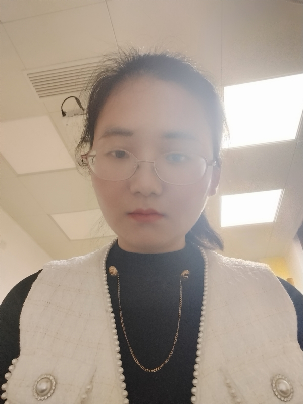 闲敲棋子的第二张照片--泉州相亲服务中心