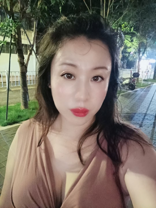 叶子青青的第二张照片--泉州相亲服务中心