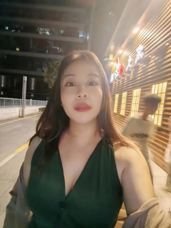 叶子青青的第四张照片--泉州相亲服务中心