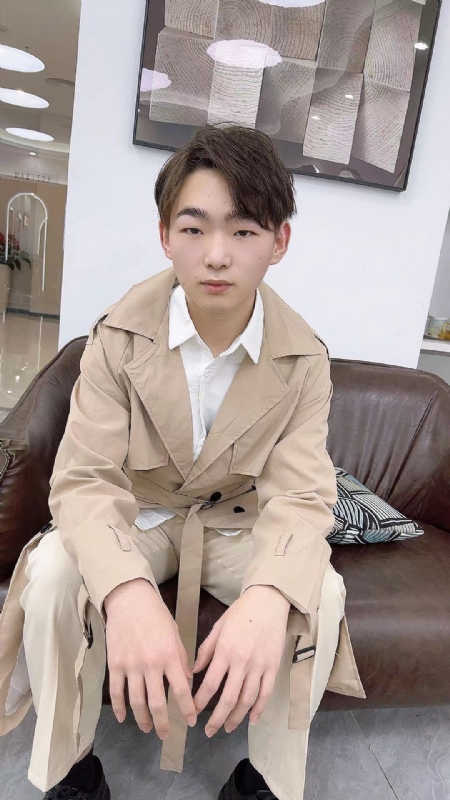 啊哲的第一张照片--泉州相亲服务中心