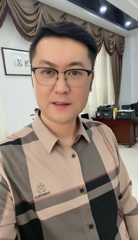 勤勉的第一张照片--泉州相亲服务中心