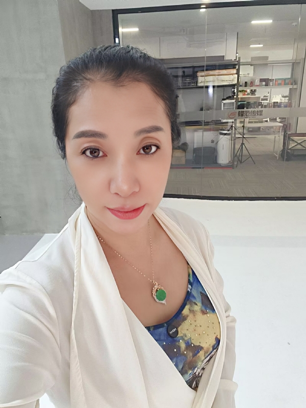 仝馨的第二张照片--泉州相亲服务中心
