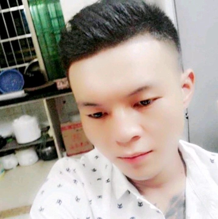 子龙的第一张照片--泉州相亲服务中心