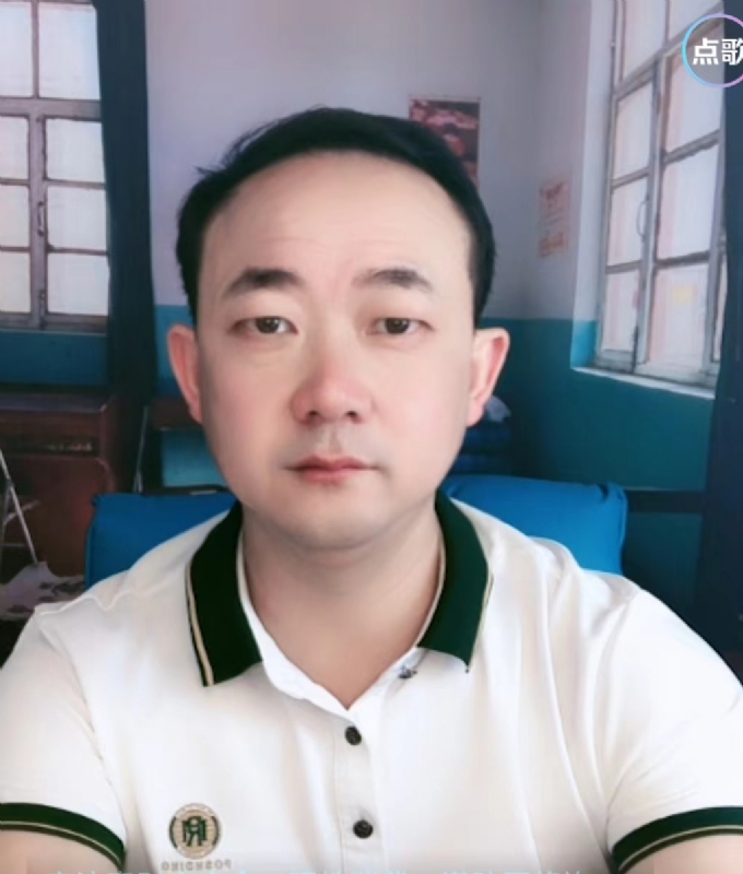 成秀才的第一张照片--泉州相亲服务中心