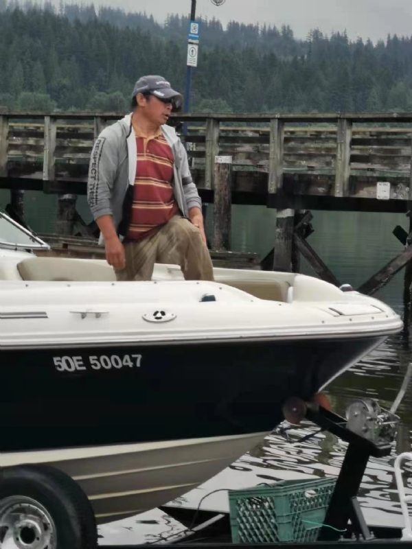 勤劳大力牛的第一张照片--泉州相亲服务中心