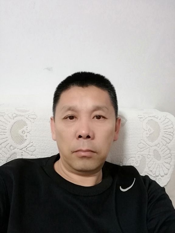 野1111的第一张照片--泉州相亲服务中心