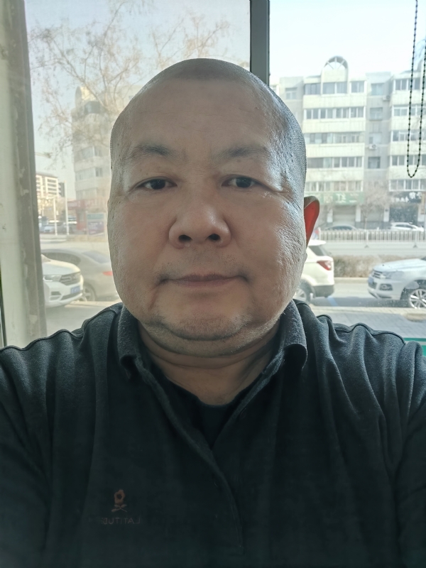 穆萨的第一张照片--泉州相亲服务中心