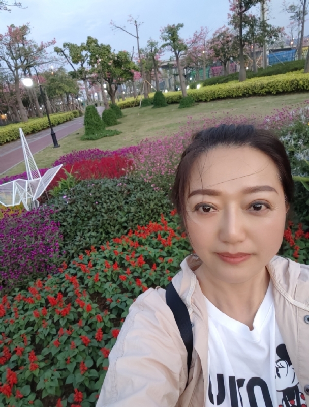m云朵的第一张照片--泉州相亲服务中心