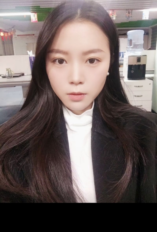 小月半的第一张照片--泉州相亲服务中心