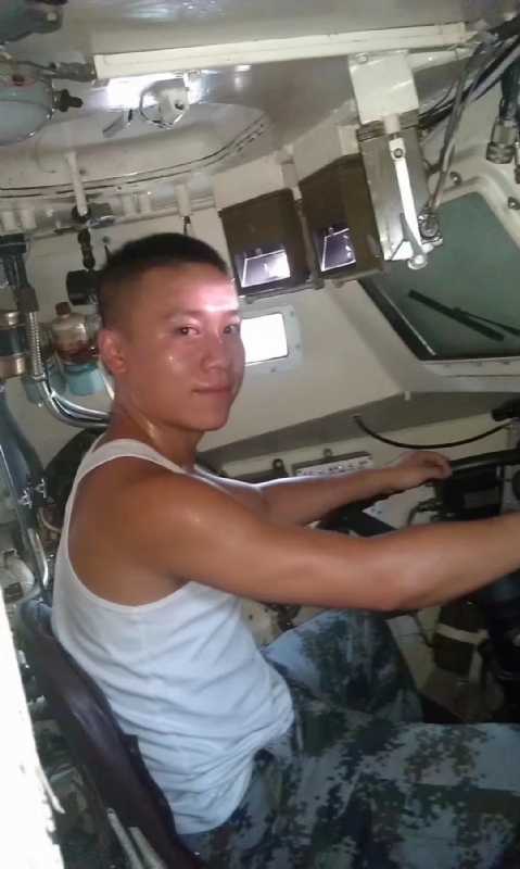 哥哥的第一张照片--泉州相亲服务中心