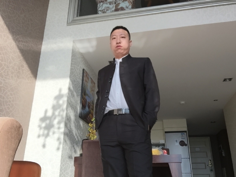 雅小炁的第一张照片--泉州相亲服务中心