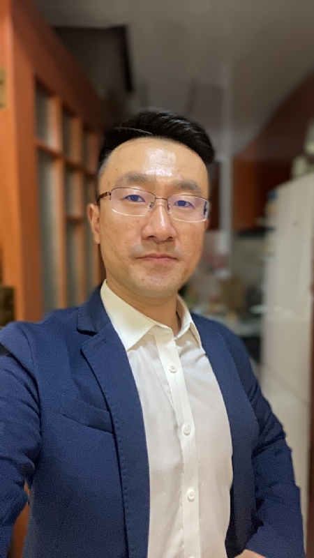 笑看人生的第一张照片--泉州相亲服务中心