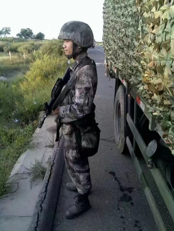 搬砖中的第一张照片--泉州相亲服务中心