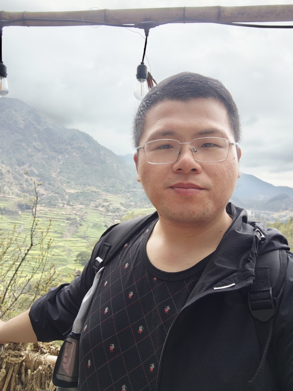 青山的第三张照片--泉州相亲服务中心