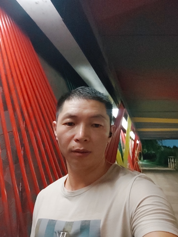 夜猫的第一张照片--泉州相亲服务中心