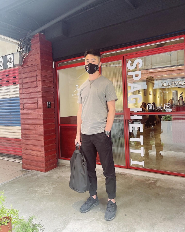 酒商安迪的第一张照片--泉州相亲服务中心