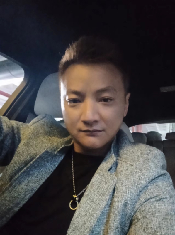 夜、有雨敲窗的第三张照片--泉州相亲服务中心