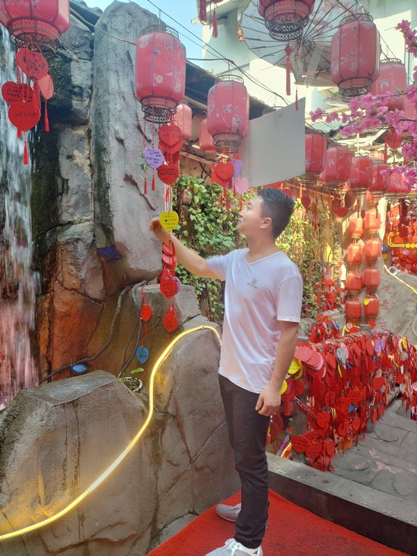 时间不语的第二张照片--泉州相亲服务中心