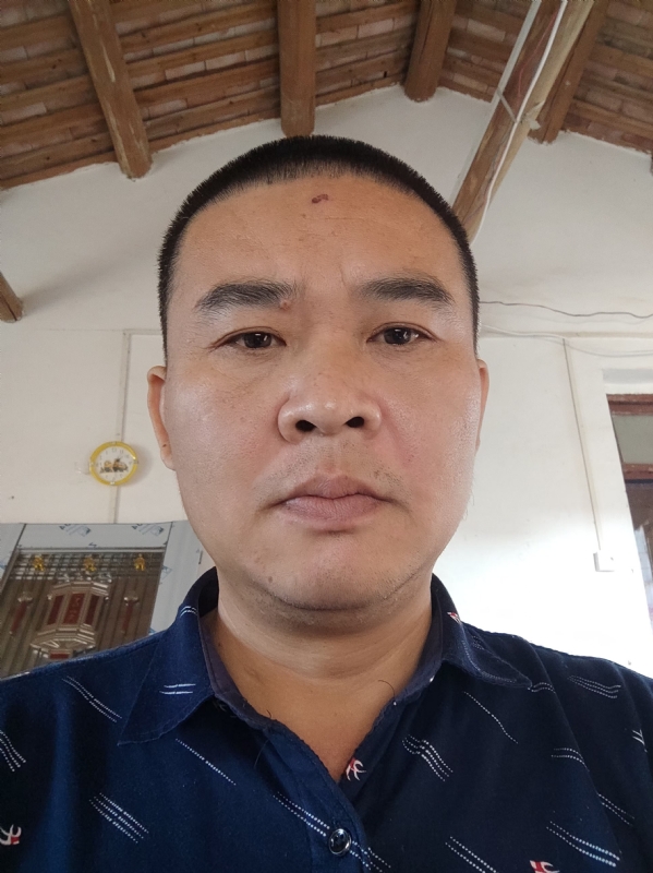 破碎的第一张照片--泉州相亲服务中心