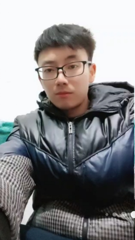 吐泡泡的小鱼的第一张照片--泉州相亲服务中心